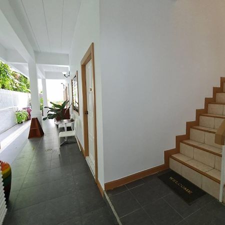 88 Backpackers Hua Hin Hotel Exterior photo
